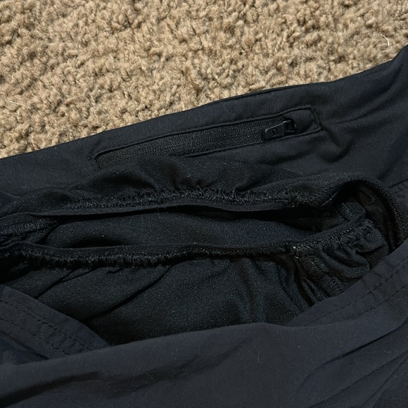 Gap fit black shorts sz S - Picture 4 of 4